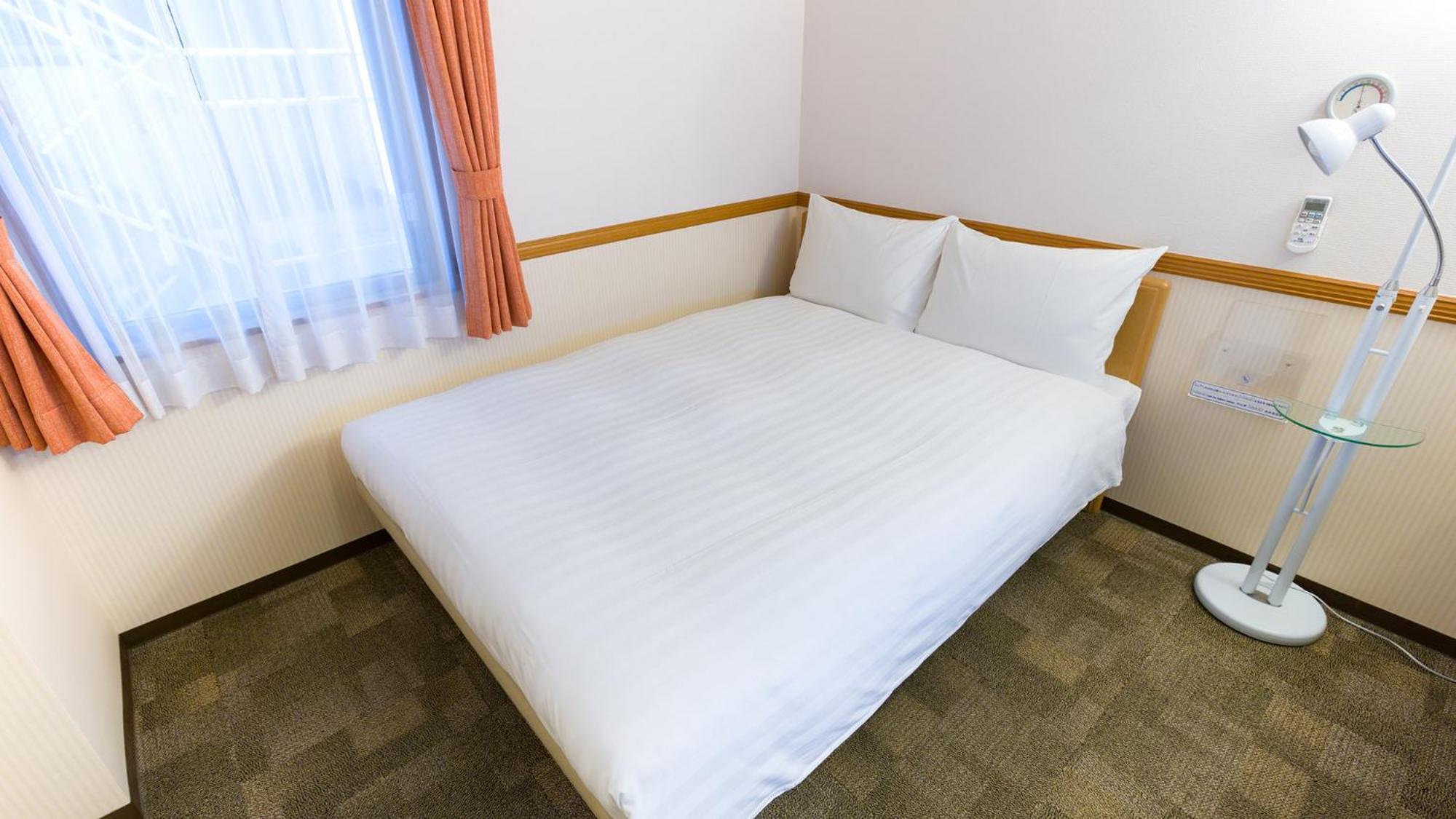 Toyoko Inn Kobe Sannomiya-Eki Higashi Room photo